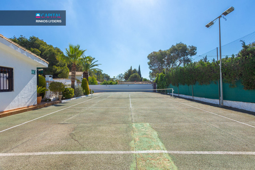 Parduodamas namas Calle Olite 12 , 133.00 kv.m ploto,  Floors 42