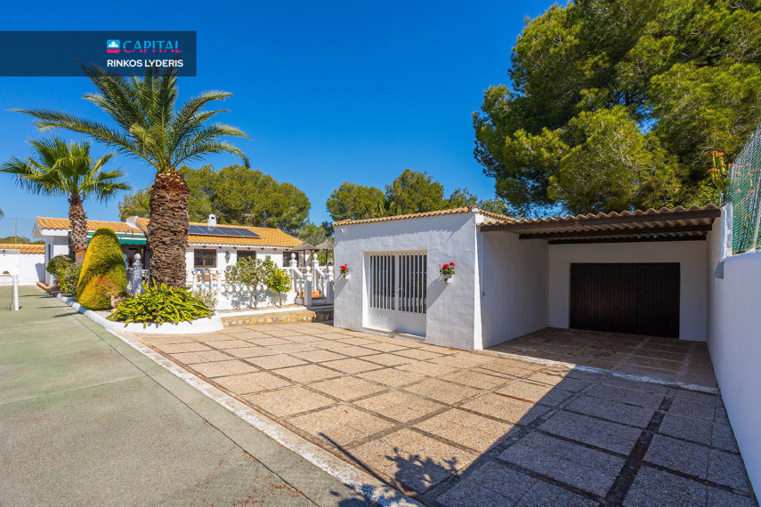 Parduodamas namas Calle Olite 12 , 133.00 kv.m ploto,  Floors 44