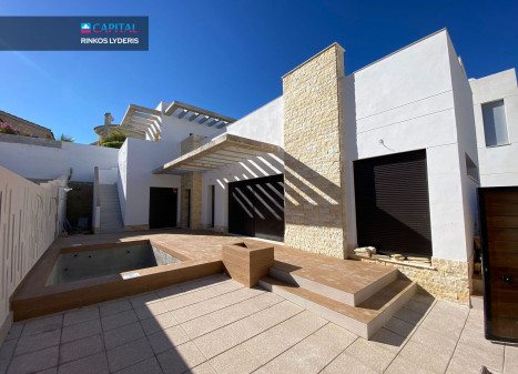 Parduodamas namas Calle Rio Ulla 11 , 94.00 kv.m ploto,  Floors