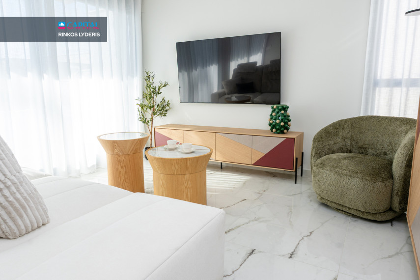Parduodamas namas Calle Gerona 18 , 200.00 kv.m ploto,  Floors 6