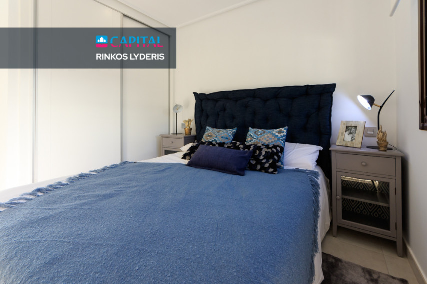 Parduodamas namas Calle Barrio Los Villenas 1250 , 107.00 kv.m ploto,  Floors 20