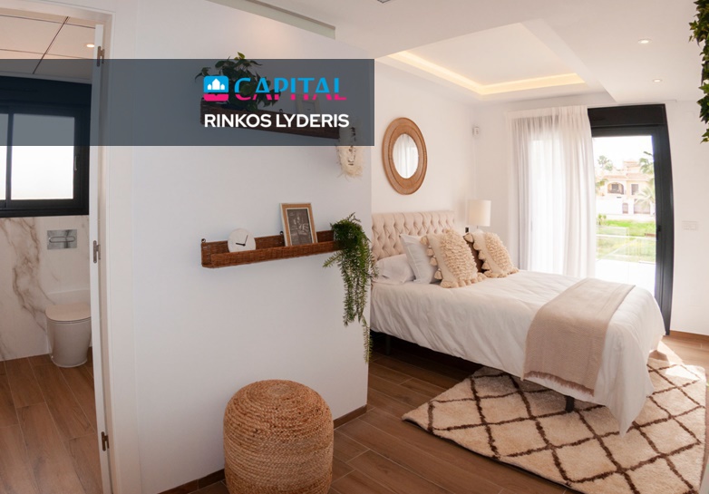 Parduodamas namas Calle Isla Formentera 69 , 224.00 kv.m ploto,  Floors 14