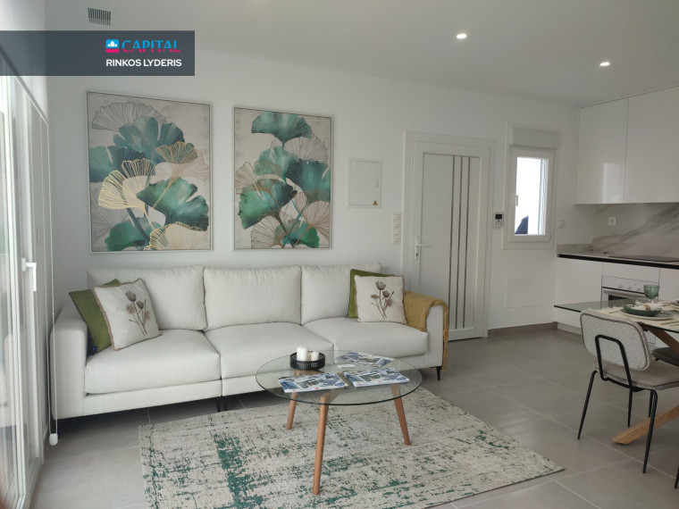 Parduodamas namas Calle José Sánchez Lozano 4 , 96.00 kv.m ploto,  Floors 4