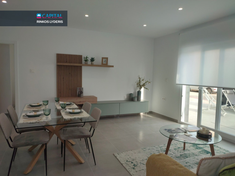 Parduodamas namas Calle José Sánchez Lozano 4 , 96.00 kv.m ploto,  Floors 8