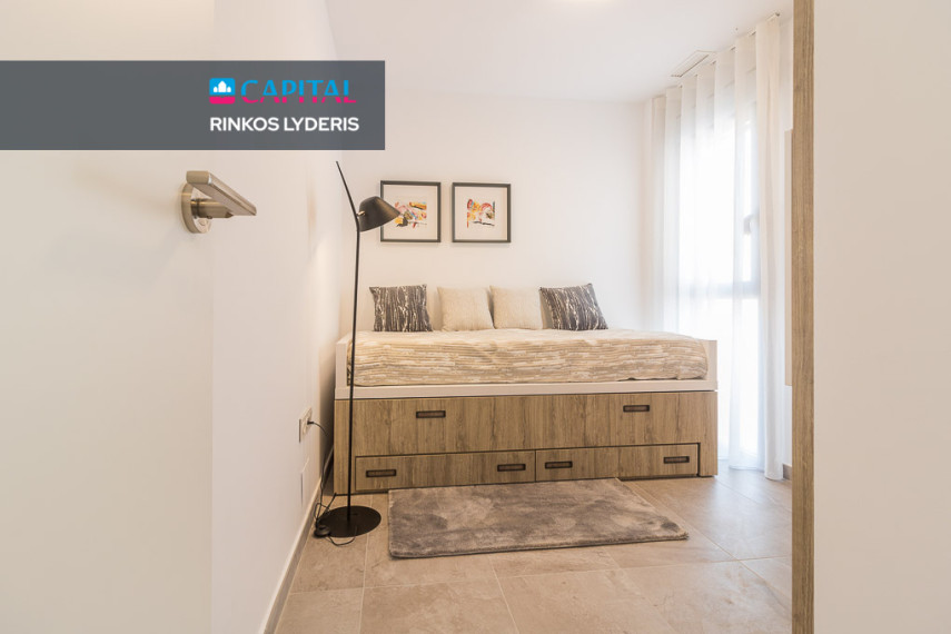 Parduodamas butas Calle Zv 54 6R , 82.00 kv.m ploto, 3 kambariai 34