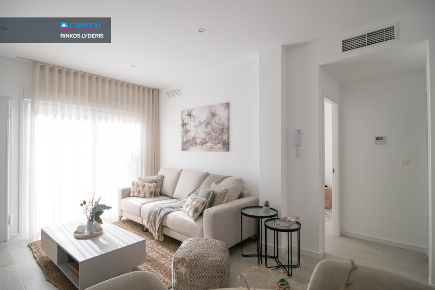 Parduodamas namas Calle Carlos I 8 , 117.00 kv.m ploto,  Floors 6