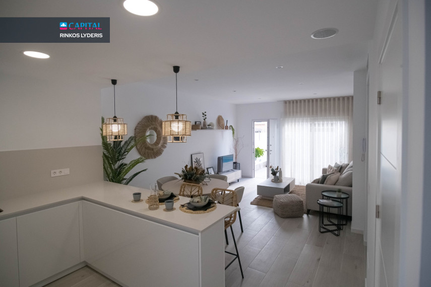 Parduodamas namas Calle Carlos I 8 , 117.00 kv.m ploto,  Floors 9
