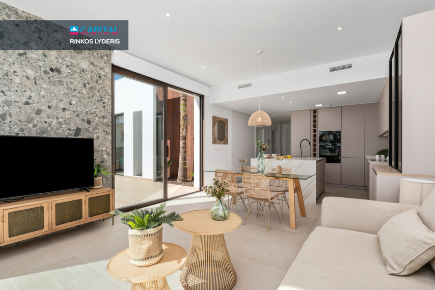 Parduodamas namas Calle Infanta Cristina 56 , 101.00 kv.m ploto,  Floors 10