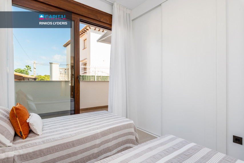 Parduodamas butas Calle Zv 54 7R , 70.00 kv.m ploto, 3 kambariai 37