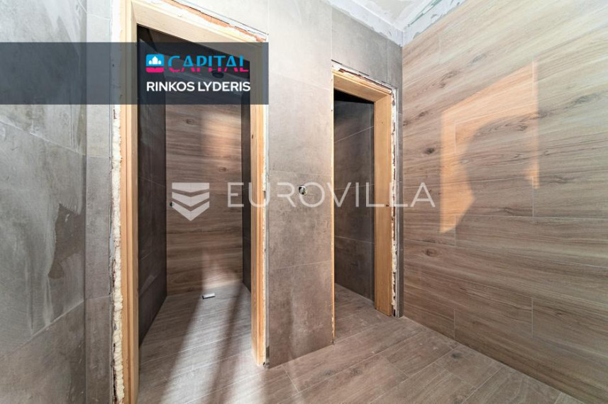 Parduodamas namas Ulica Maršala Tita 146 , 530.00 kv.m ploto, 2 Floors 38