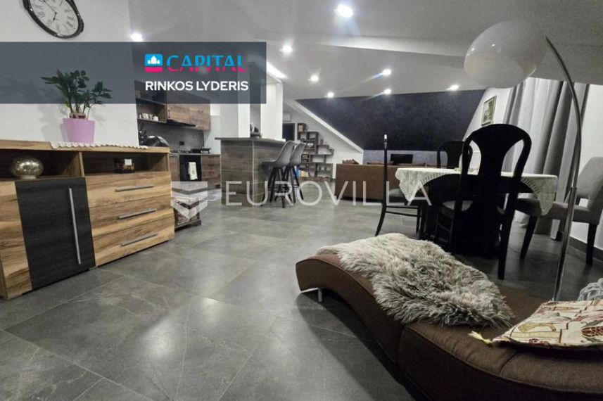 Parduodamas namas Kolodvorska ulica 1 , 550.00 kv.m ploto, 3 Floors 11