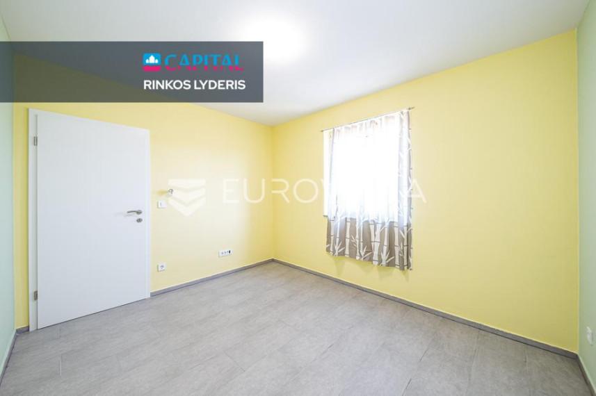 Parduodamas namas Ulica Ante Kovačića 19 , 200.00 kv.m ploto, 2 Floors 6