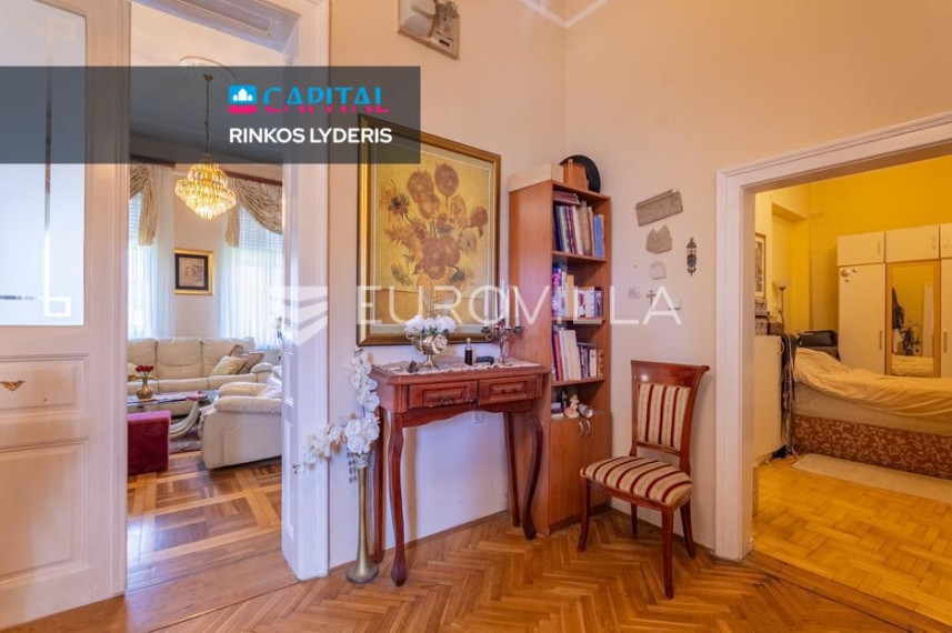 Parduodamas namas Ulica kralja Tomislava 14 , 980.00 kv.m ploto, 4 Floors 4