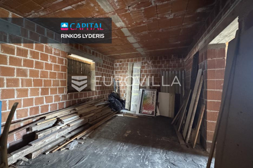 Parduodamas butas Rovinjsko Selo 8 , 190.00 kv.m ploto, 3 kambariai 20