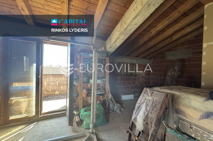 Parduodamas butas Rovinjsko Selo 8 , 190.00 kv.m ploto, 3 kambariai 24