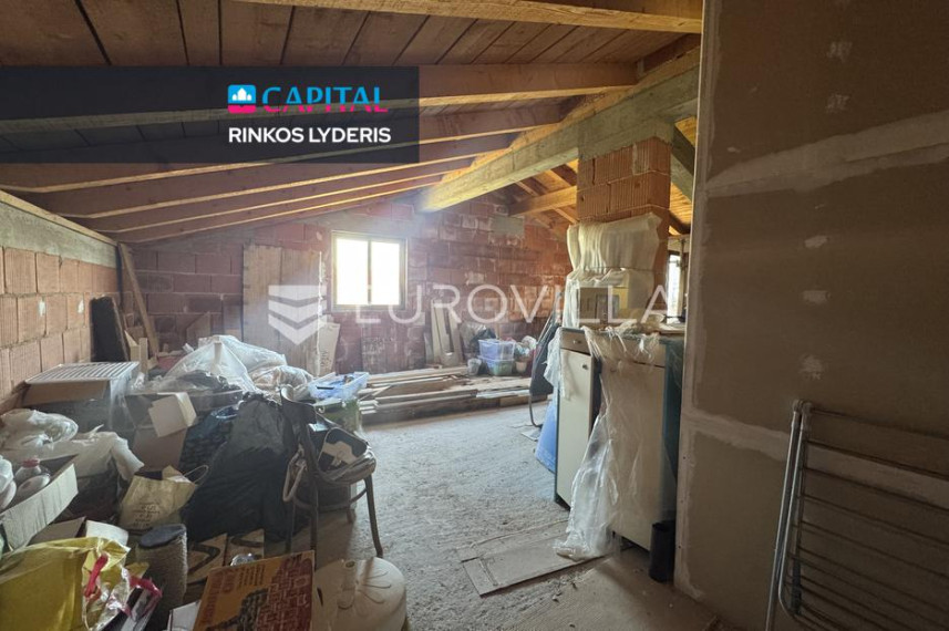 Parduodamas butas Rovinjsko Selo 8 , 190.00 kv.m ploto, 3 kambariai 25