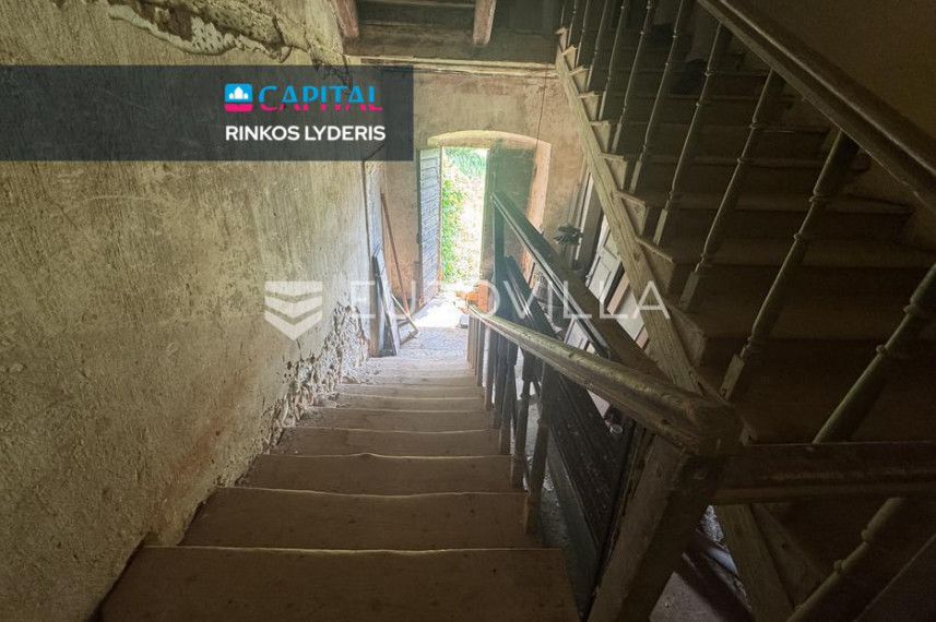 Parduodamas namas Ulica Istarska 29 , 225.00 kv.m ploto, 3 Floors 6