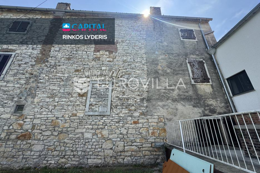 Parduodamas namas Ulica Istarska 29 , 225.00 kv.m ploto, 3 Floors 16