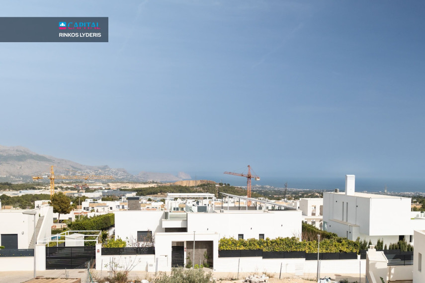 Parduodamas namas Carrer Tinent Teuler 3 , 120.00 kv.m ploto,  Floors 5