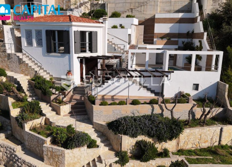 Parduodamas namas Rape 70 , 310.00 kv.m ploto, 3 Floors Parduodamas namas Rape 70 , 310.00 kv.m ploto, 3 Floors