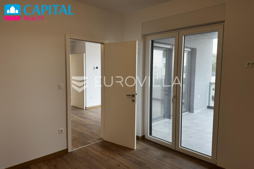 Parduodamas namas Ulica Katarine Zrinske 33 , 169.89 kv.m ploto, 3 Floors 2