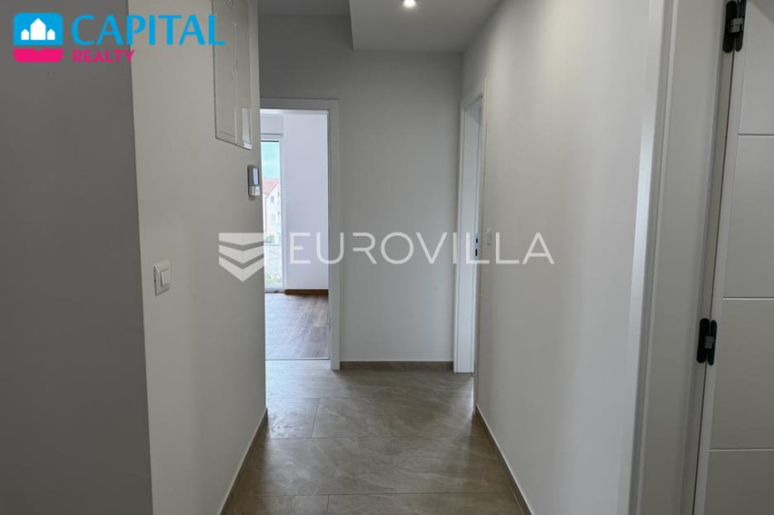 Parduodamas namas Ulica Katarine Zrinske 33 , 169.89 kv.m ploto, 3 Floors 9