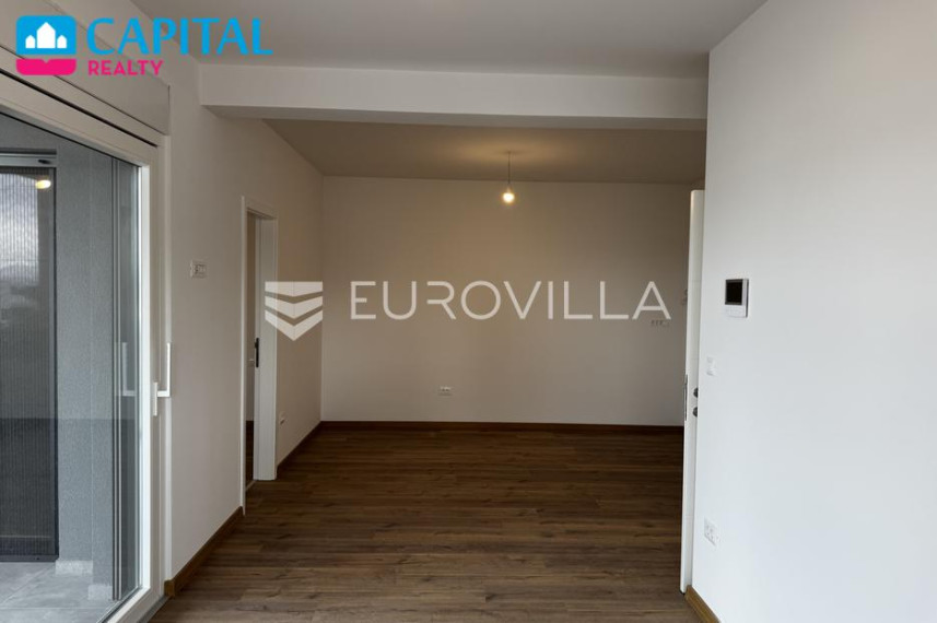 Parduodamas namas Ulica Katarine Zrinske 33 , 169.89 kv.m ploto, 3 Floors 14