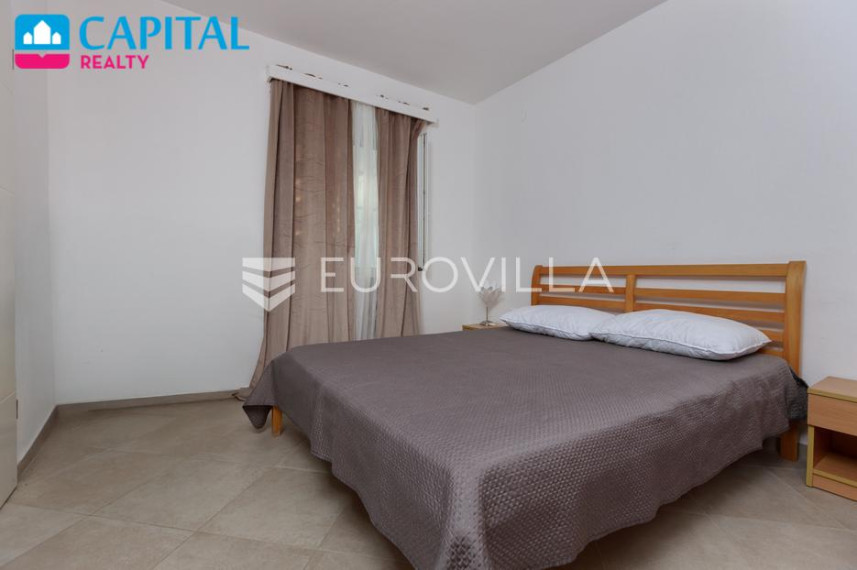 Parduodamas namas Ulica Damira Tomljanovića Gavrana 2A , 160.00 kv.m ploto, 2 aukštai 7