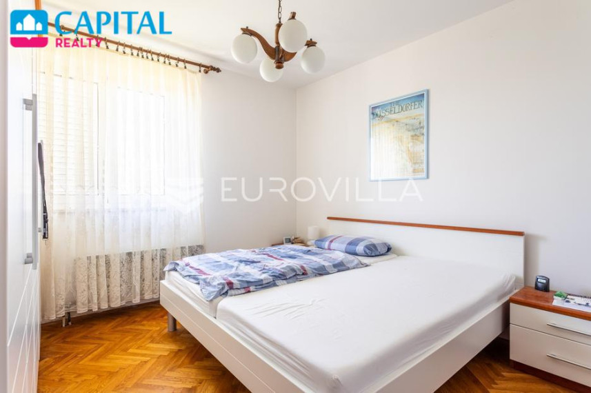 Parduodamas namas Cesta Svetog Martina 87 , 450.00 kv.m ploto, 4 aukštai 28