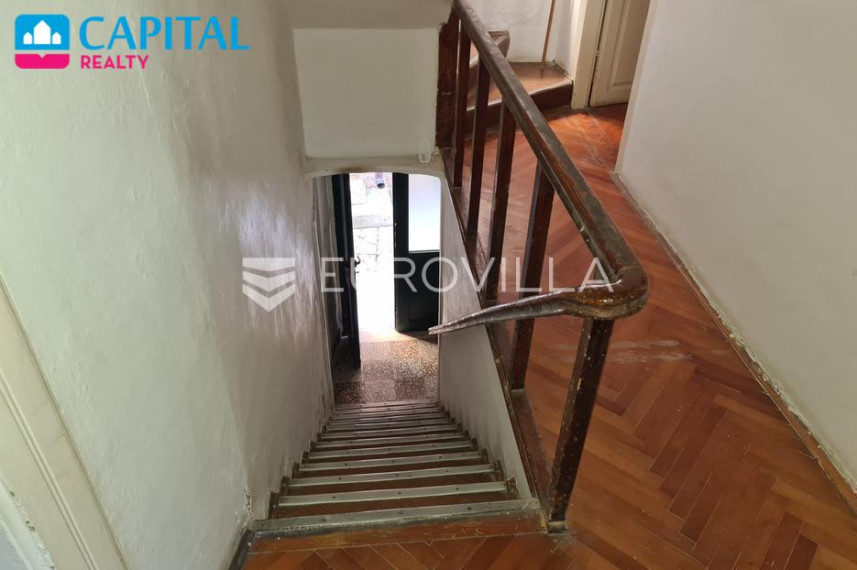 Parduodamas namas Obala korčulanskih brodograditelj 12 , 204.00 kv.m ploto, 3 aukštai 5