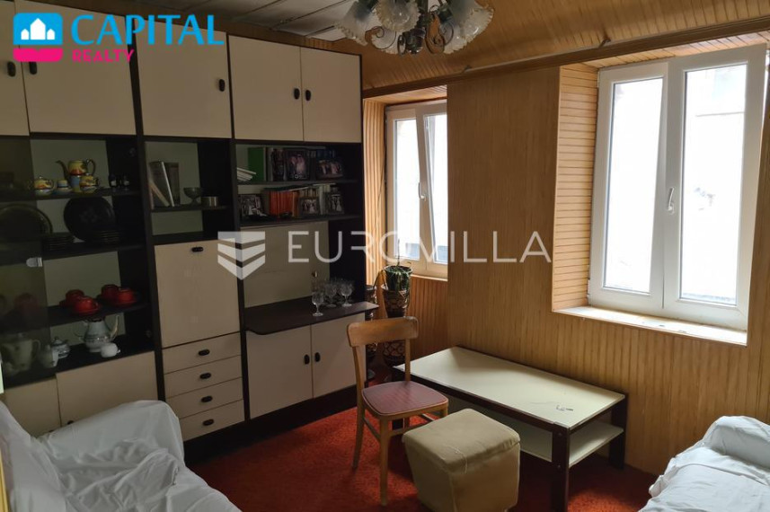 Parduodamas namas Obala korčulanskih brodograditelj 12 , 204.00 kv.m ploto, 3 aukštai 6