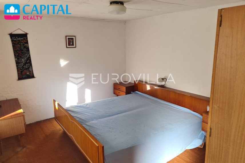 Parduodamas namas Obala korčulanskih brodograditelj 12 , 204.00 kv.m ploto, 3 aukštai 8