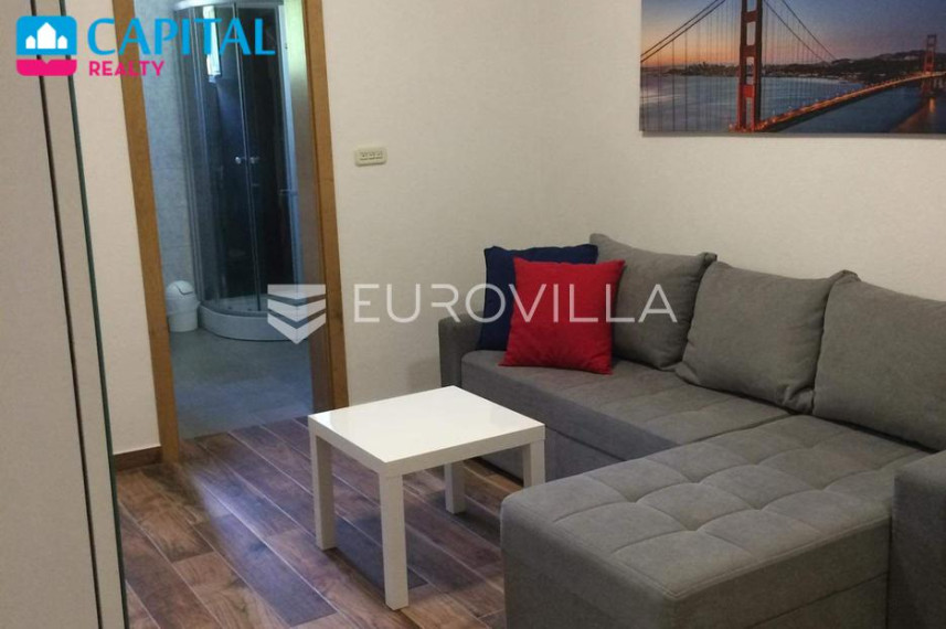 Parduodamas namas Uvala Mala Krušćica b.b , 440.00 kv.m ploto, 2 aukštai 18