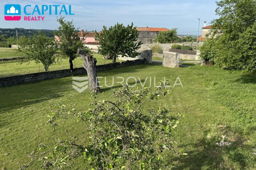Parduodamas namas Grintavica 49 , 352.68 kv.m ploto, 2 aukštai 10