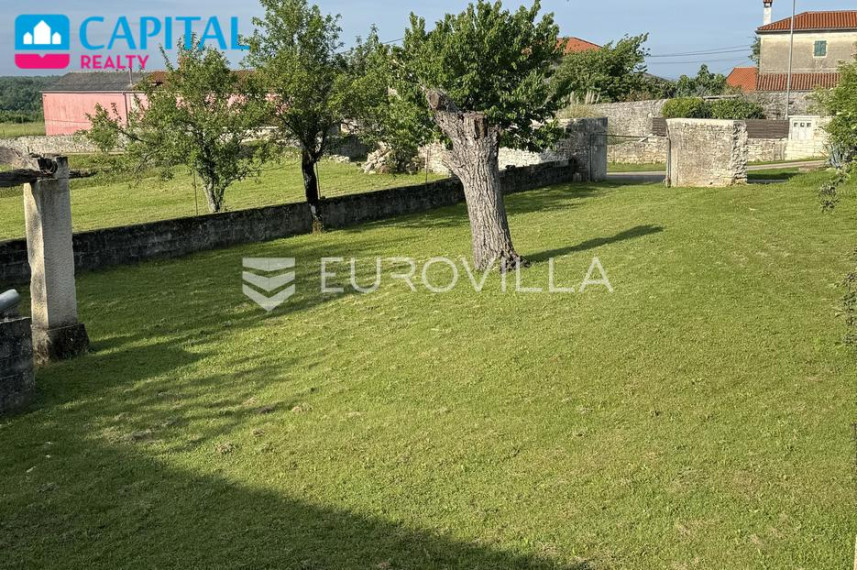 Parduodamas namas Grintavica 49 , 352.68 kv.m ploto, 2 aukštai 18