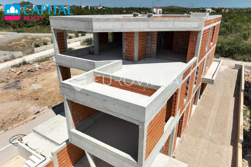 Parduodamas butas Ulica Ruđera Boškovića 11 , 143.31 kv.m ploto, 3 kambariai 4