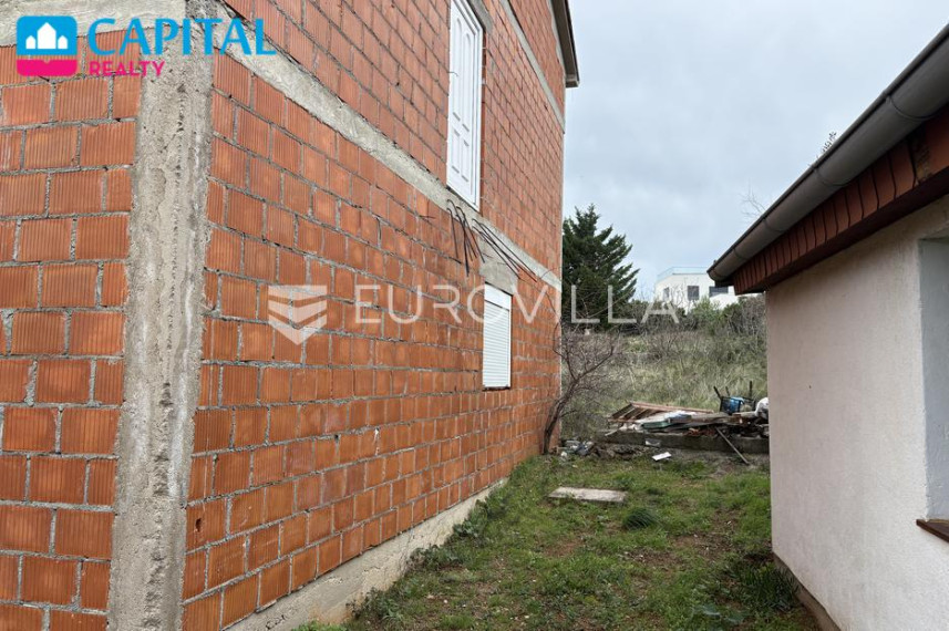 Parduodamas namas Ulica Ante Starčevića 53A , 246.64 kv.m ploto, 3 aukštai 6
