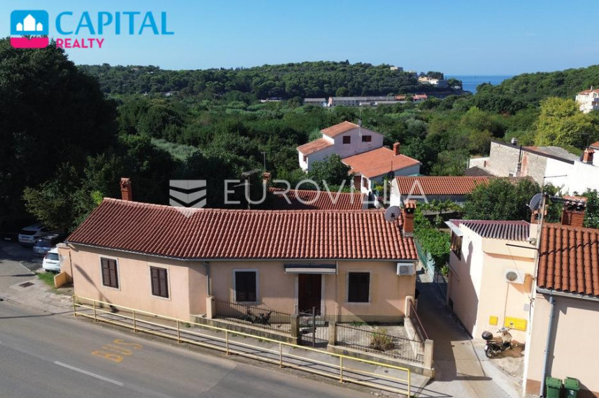Parduodamas namas Tomasinijeva ulica 15 , 250.00 kv.m ploto, 2 aukštai 6