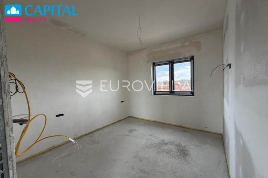 Parduodamas butas Žbandaj 37a , 79.00 kv.m ploto, 2 kambariai 12