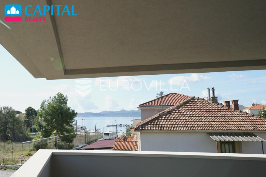 Parduodamas namas Obala kneza Trpimira 38 , 294.00 kv.m ploto, 3 aukštai 41