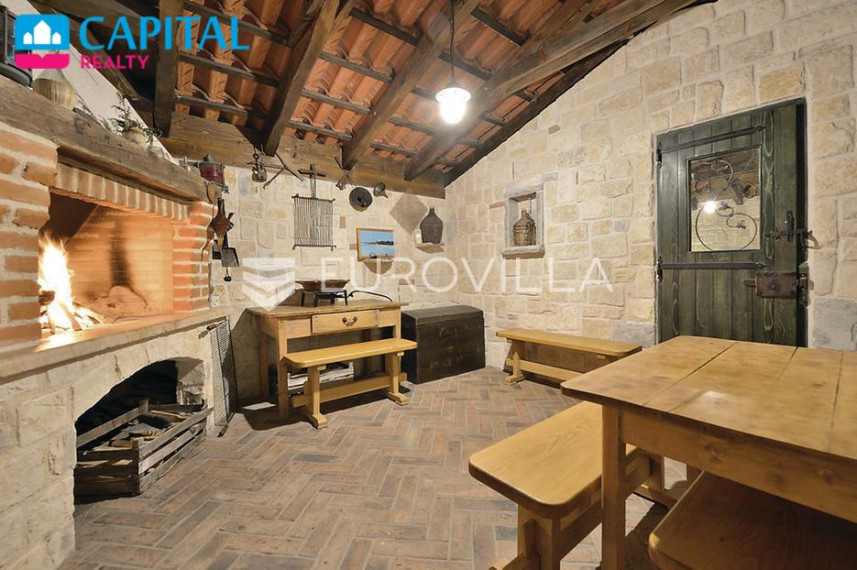 Parduodamas namas Jadrija X 33 , 315.62 kv.m ploto, 2 aukštai 22