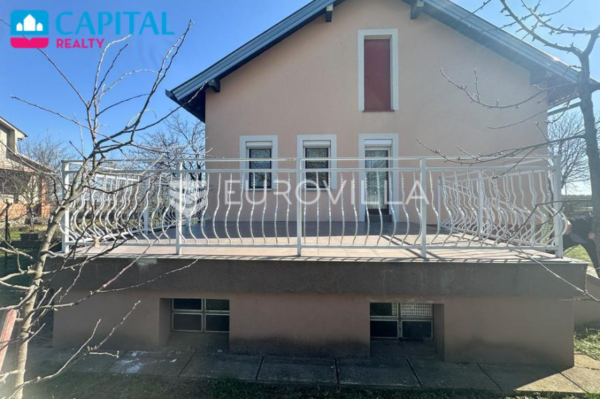 Parduodamas namas Ukrajinska ulica 38 , 124.00 kv.m ploto, 2 aukštai 6
