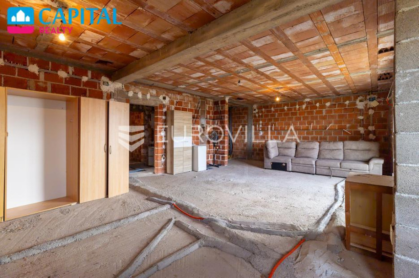 Parduodamas namas Sabljići 6 , 330.00 kv.m ploto, 3 aukštai 13