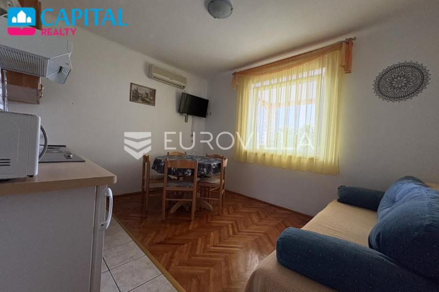 Parduodamas namas Ulica Ante Poljička 21 , 278.40 kv.m ploto, 3 aukštai 24