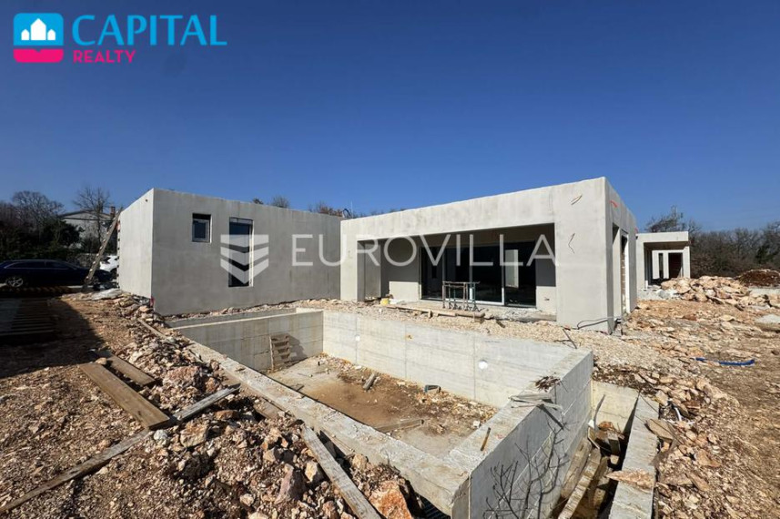 Parduodamas namas Zelenice ulica 11 , 130.00 kv.m ploto, 1 aukštai 5