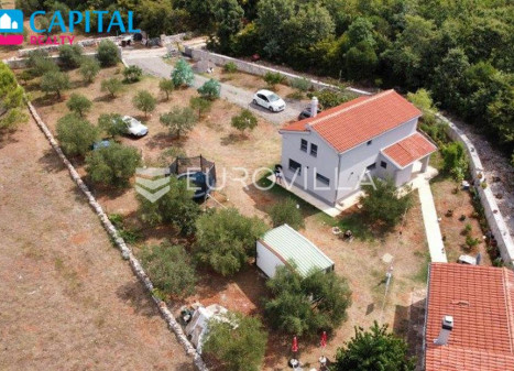 Parduodamas namas Peroj 768b , 180.57 kv.m ploto, 2 aukštai Parduodamas namas Peroj 768b , 180.57 kv.m ploto, 2 aukštai