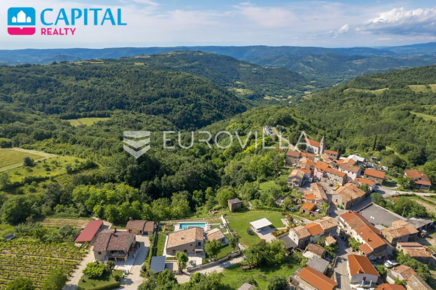 Parduodamas namas 230.00 kv.m ploto, 2 aukštai 29