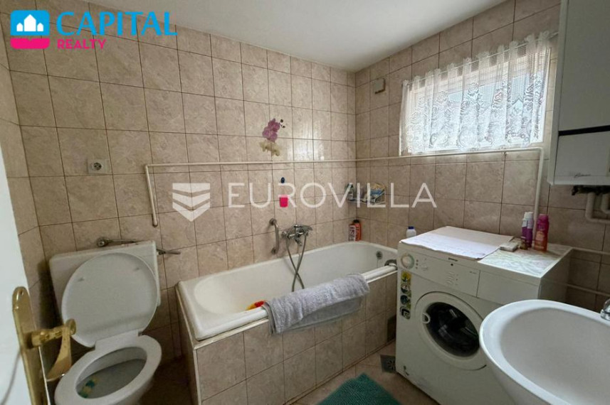 Parduodamas namas Ulica Ivana Pavla II 2 , 230.00 kv.m ploto, 2 aukštai 8