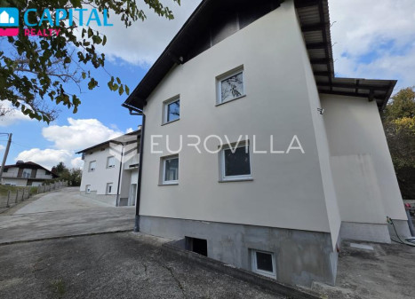 Parduodamas namas Hrnjanec 66 , 590.00 kv.m ploto, 3 aukštai