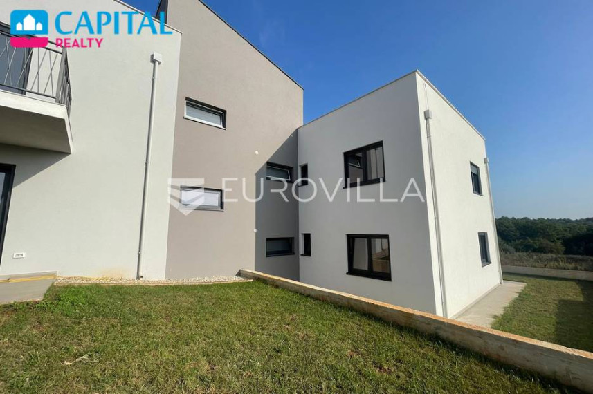 Parduodamas butas Ulica Istarske Kontrade 26 , 94.00 kv.m ploto, 3 kambariai 3